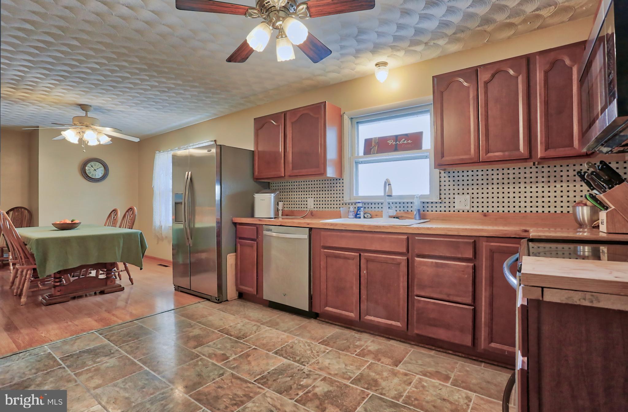 221 Roxbury Road Newville, PA 17241 - Photo 15 of 30 Kitchen