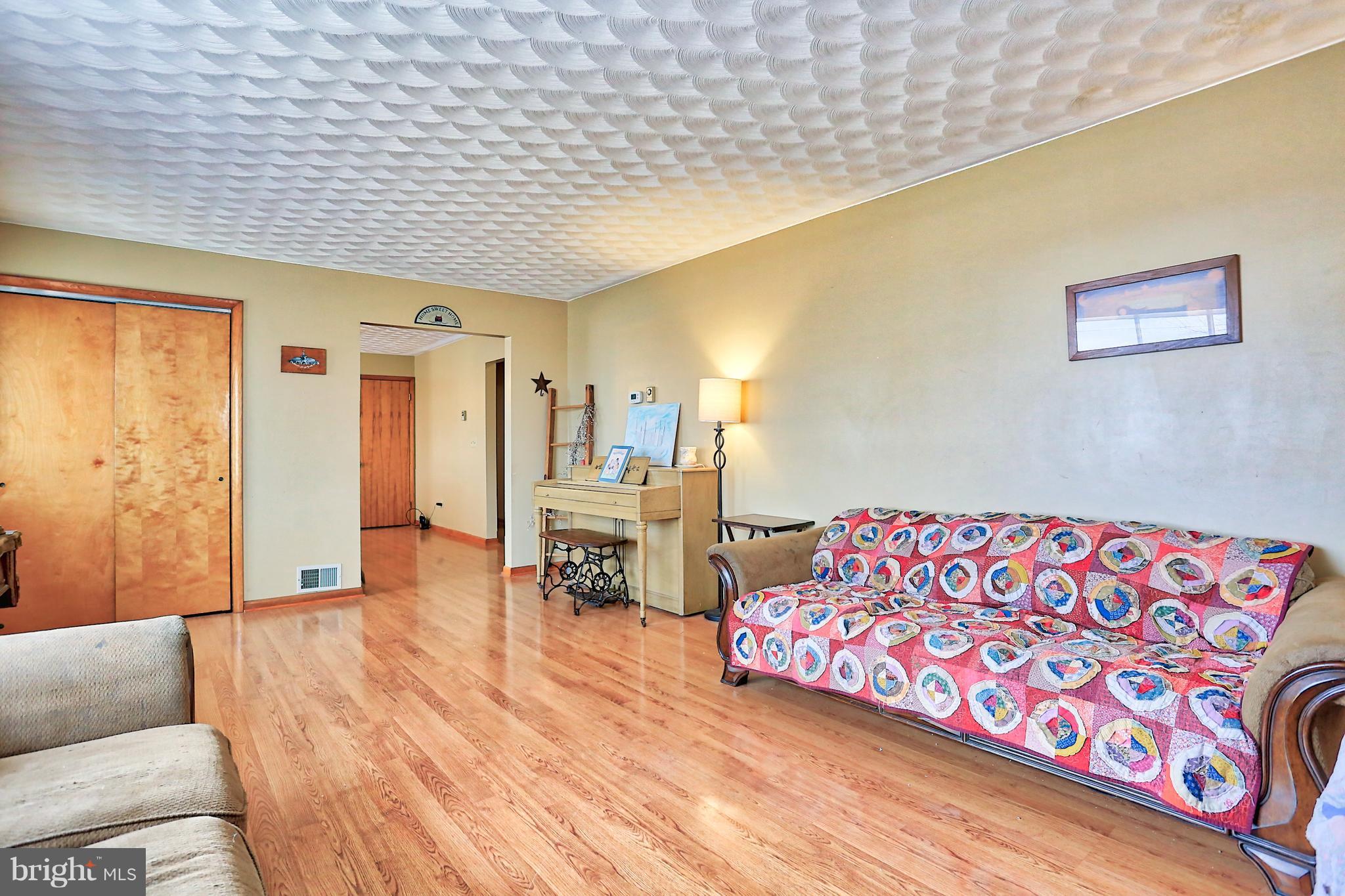 221 Roxbury Road Newville, PA 17241 - Photo 10 of 30 Living Room