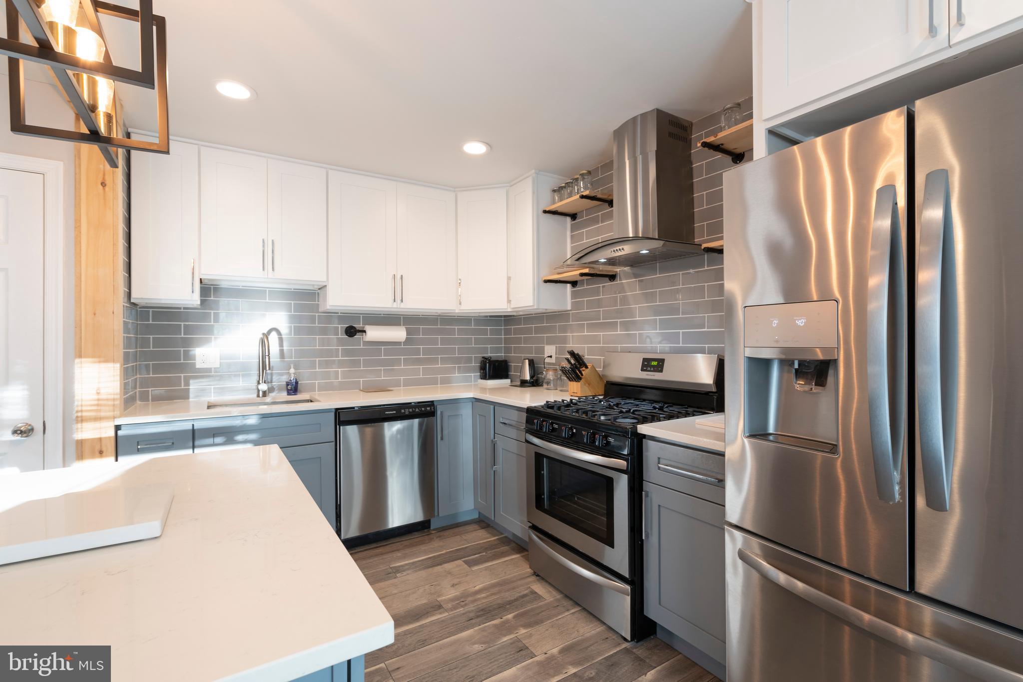 12827 Cabell Road Philadelphia, PA 19154 - Photo 15 of 58 kitchen