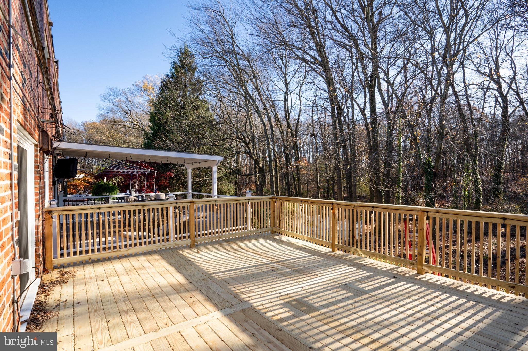 12827 Cabell Road Philadelphia, PA 19154 - Photo 21 of 58 Deck