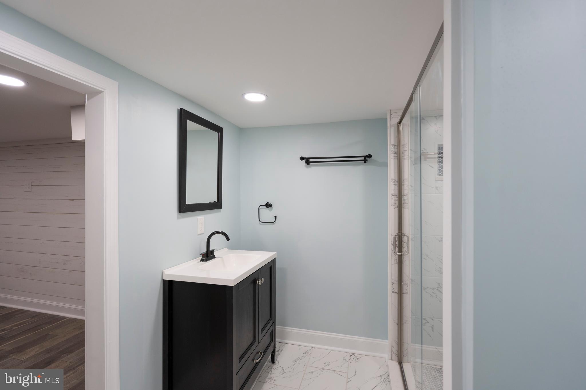 12827 Cabell Road Philadelphia, PA 19154 - Photo 25 of 58 basement bathroom