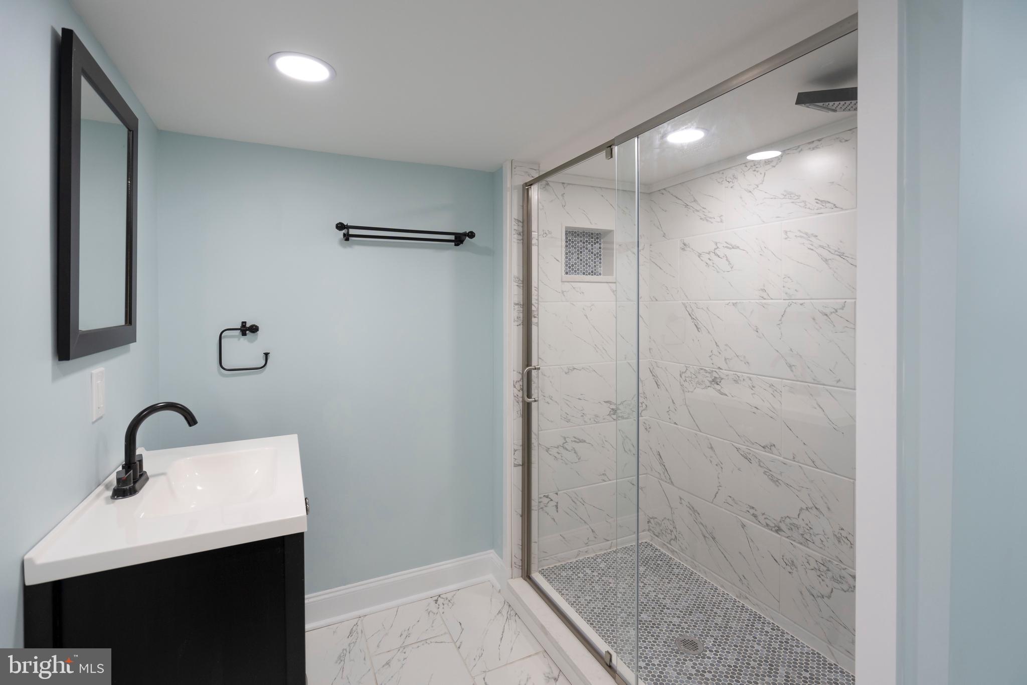 12827 Cabell Road Philadelphia, PA 19154 - Photo 26 of 58 basement bathroom