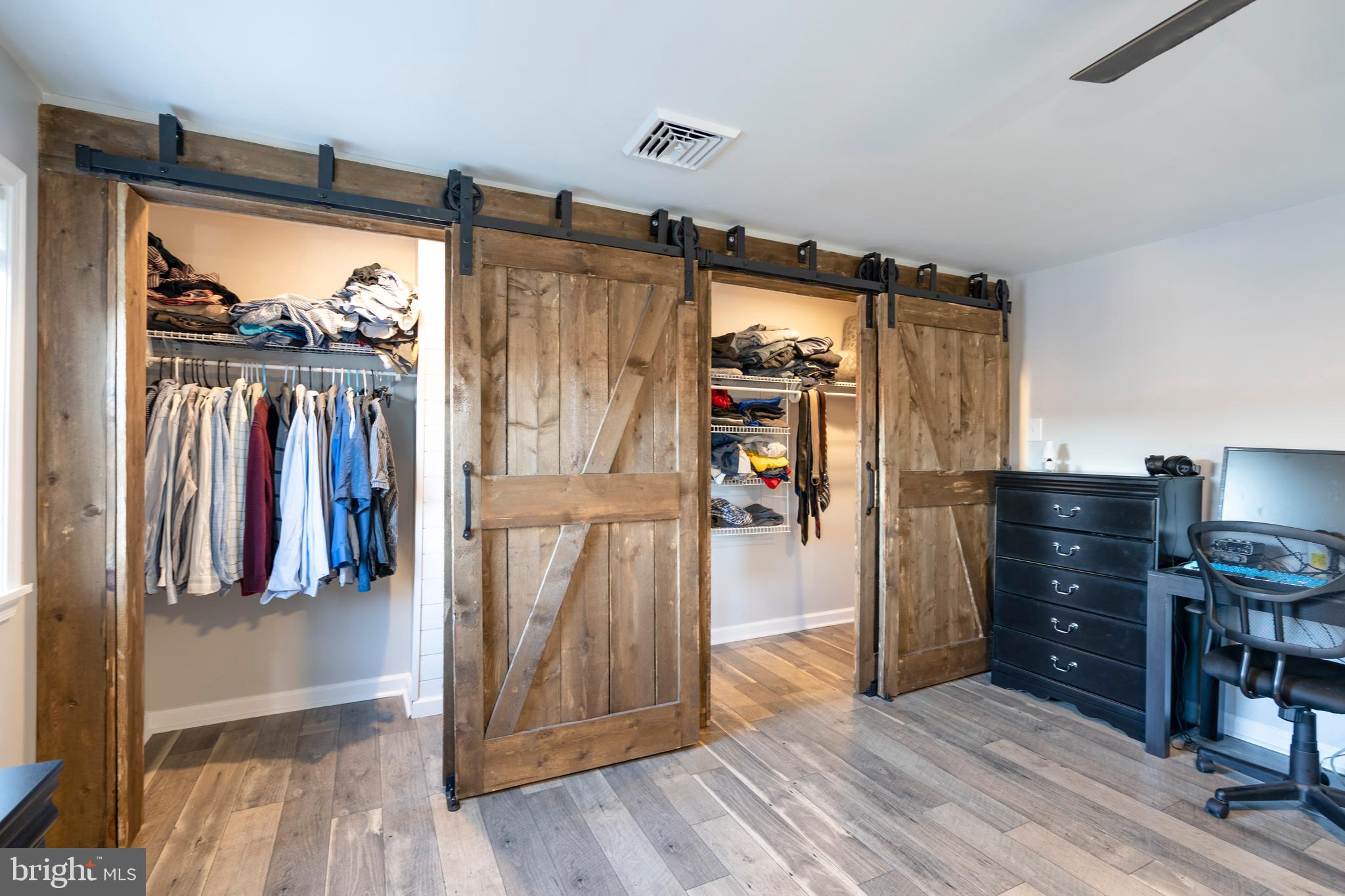 12827 Cabell Road Philadelphia, PA 19154 - Photo 38 of 58 master walk-in closet