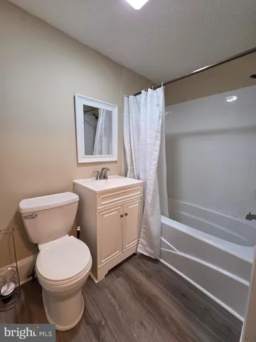 $1,300 | 371 1/2 National Avenue, Winchester, VA 22601