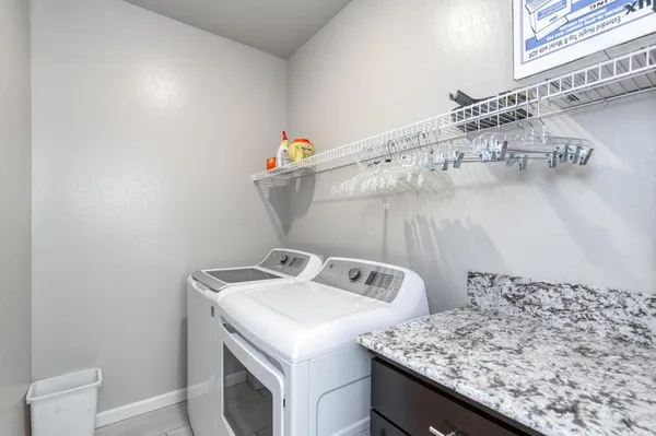 $465,000 | 979 Spg Street West, Madera, CA 93636