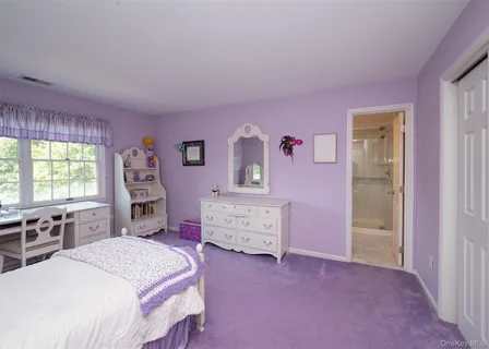 $1,699,000 | 12 Dupont Court, Dix Hills, NY 11746