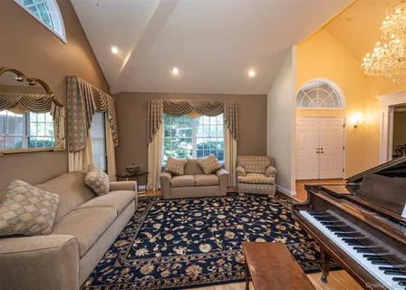 $1,699,000 | 12 Dupont Court, Dix Hills, NY 11746