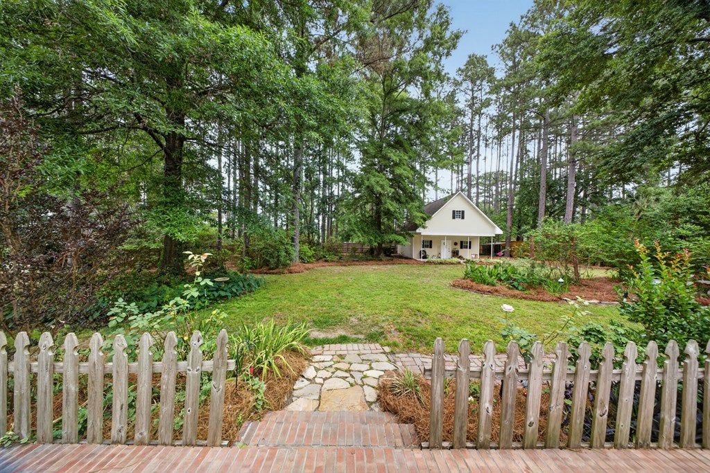 4625 Ridgeview Circle Valdosta, GA 31602 - Photo 63 of 119 Gallery Image 63