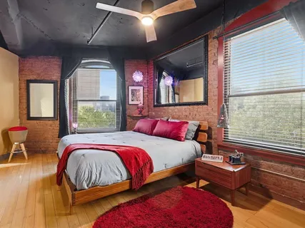 $2,400 | 910 Houston Street, Unit 305, Fort Worth, TX 76102