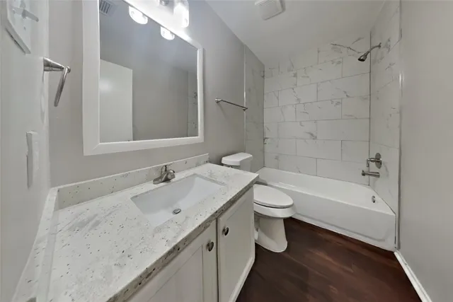 $1,945 | 19538 Shady Bank Drive, Tomball, TX 77375