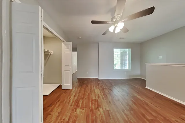 $1,945 | 19538 Shady Bank Drive, Tomball, TX 77375