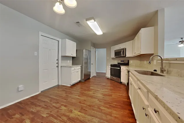 $1,945 | 19538 Shady Bank Drive, Tomball, TX 77375