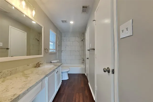 $1,945 | 19538 Shady Bank Drive, Tomball, TX 77375