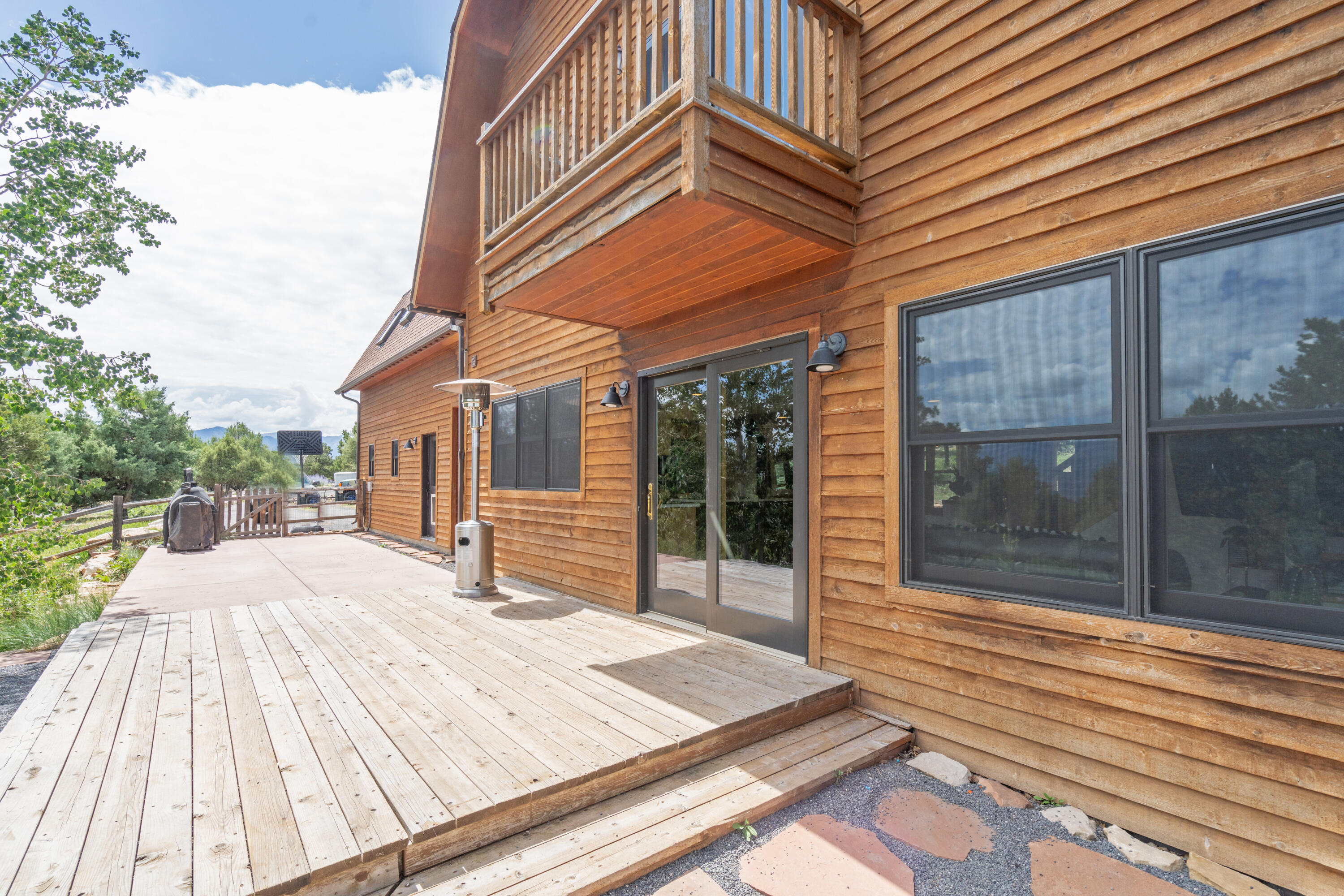 787 Pine Drive Ridgway, CO 81432 - Photo 39 of 42 a view of a backyard with a patio