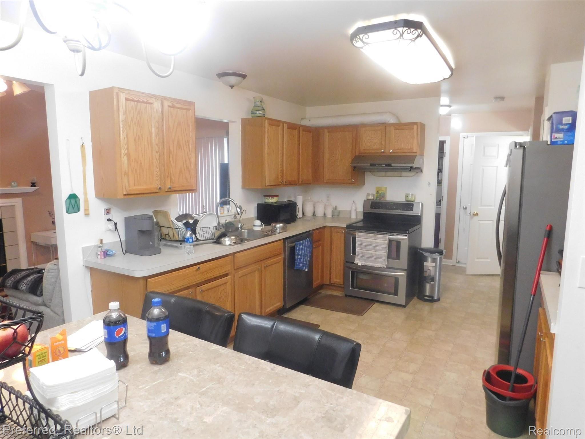 4119 Stone Post Road Newport, MI 48166 - Photo 11 of 23 DSCN2824.JPG