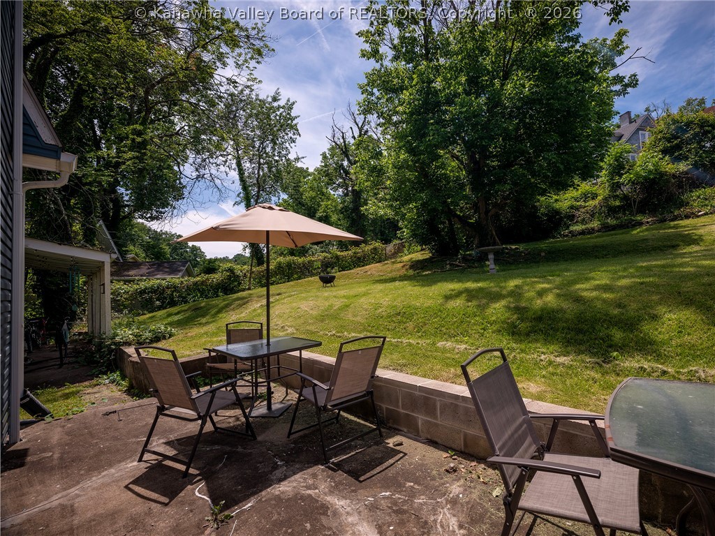 1119 Hickory Road Charleston, WV 25314 - Photo 3 of 18 Gallery Image 3