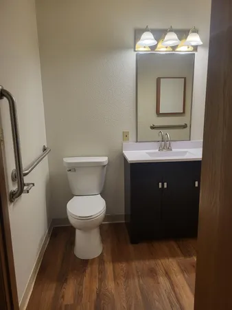 $1,250 | 609 Main Street South, Unit 7, Renville, MN 56284