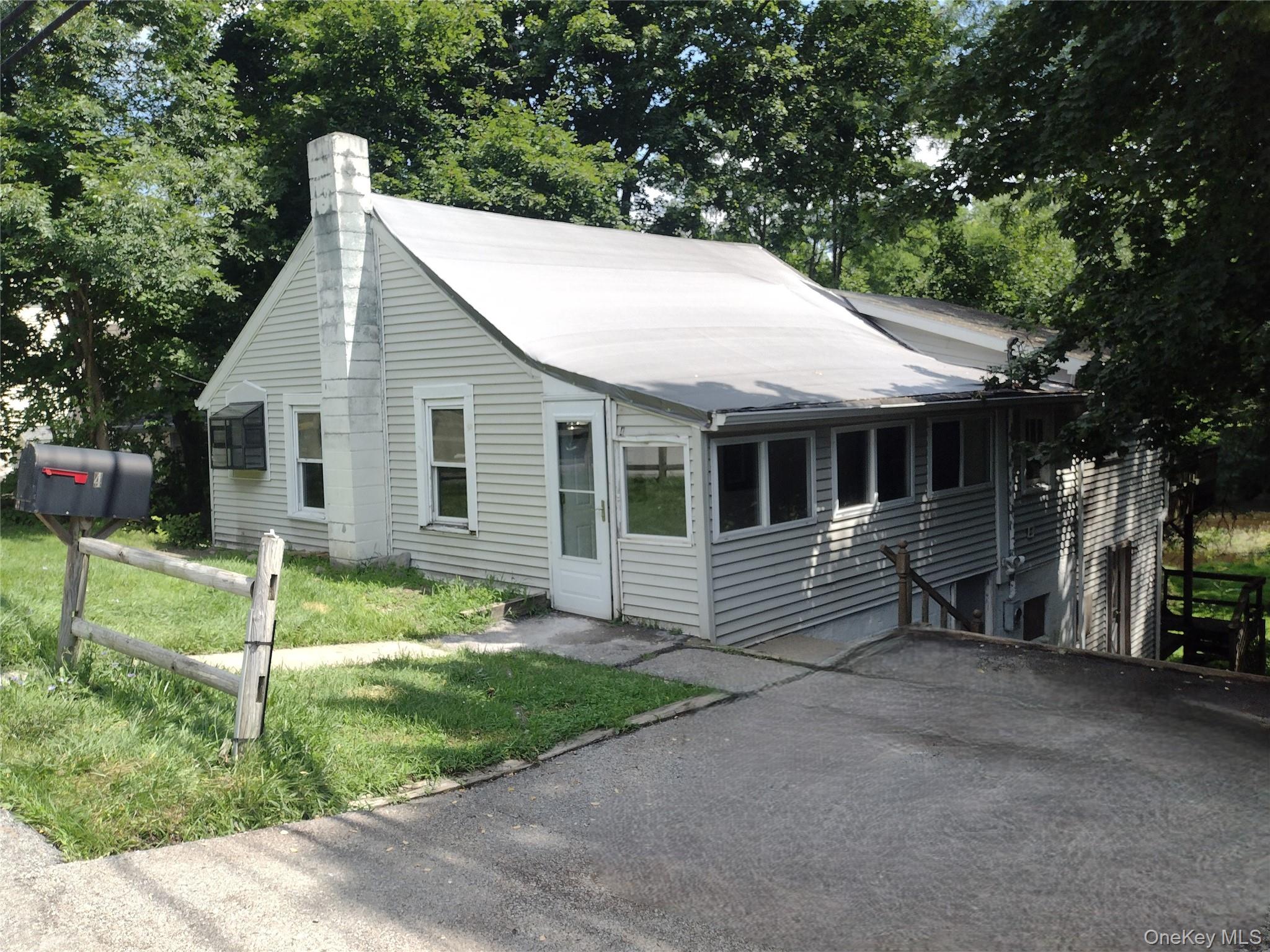 4 Wilbur Road Pleasant Valley, NY 12569 - Photo 4 of 15 OFF STREET PARKING