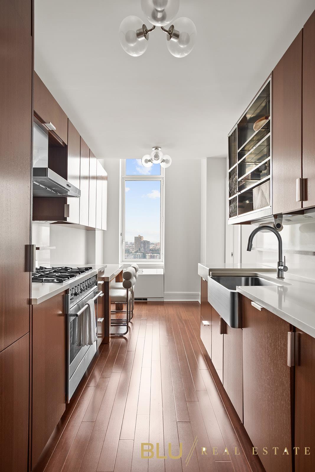 60 Riverside Boulevard, Unit 3501 Manhattan, NY 10069 - Photo 4 of 21