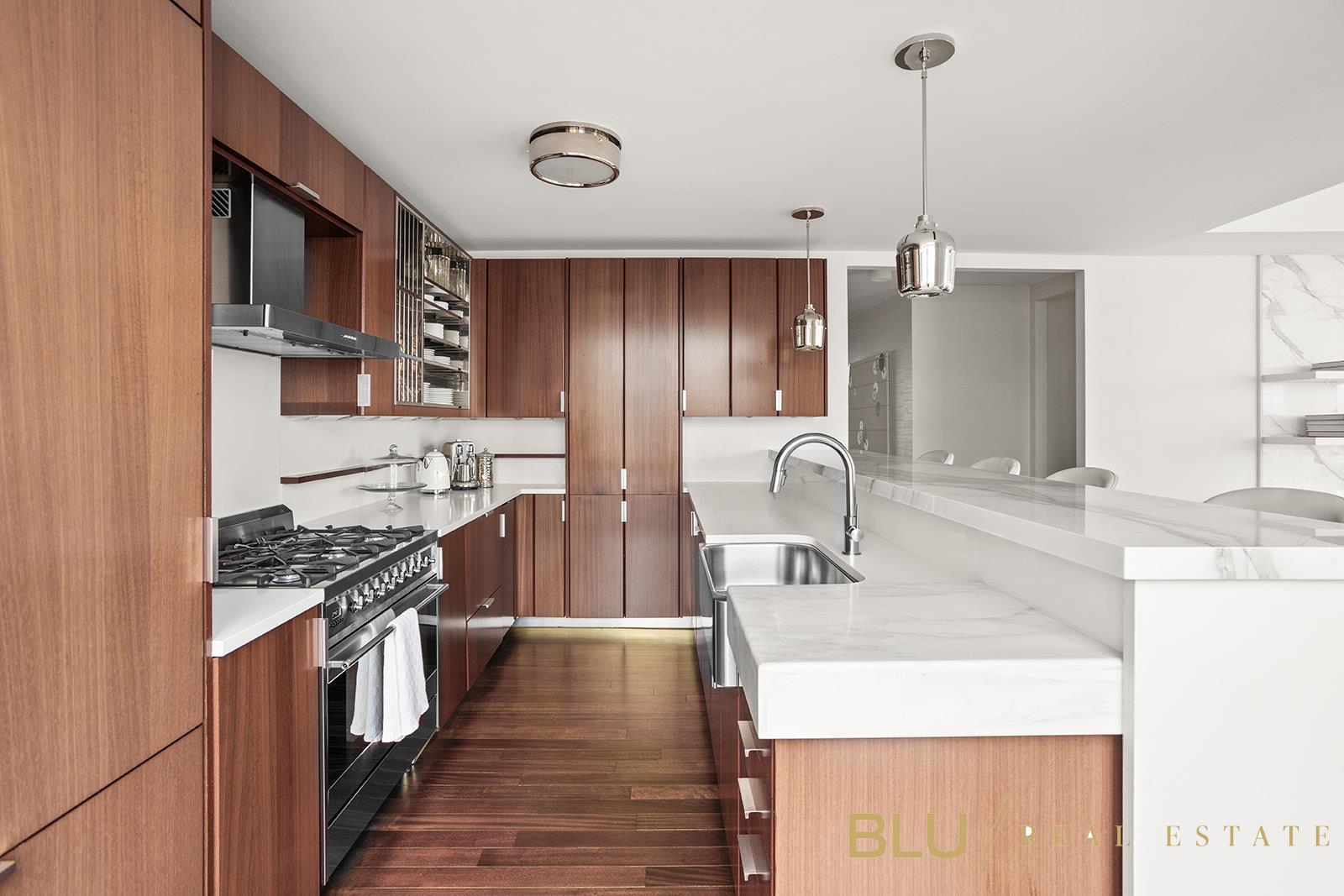 60 Riverside Boulevard, Unit 3501 Manhattan, NY 10069 - Photo 5 of 21