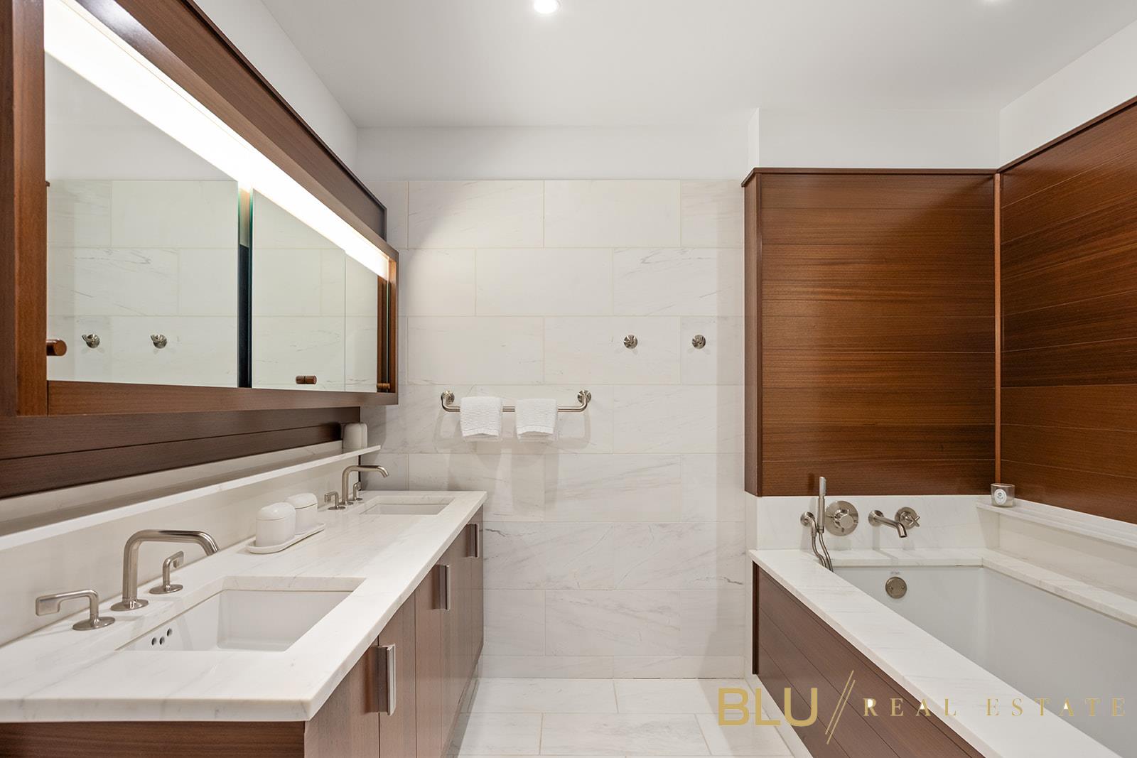 60 Riverside Boulevard, Unit 3501 Manhattan, NY 10069 - Photo 8 of 21