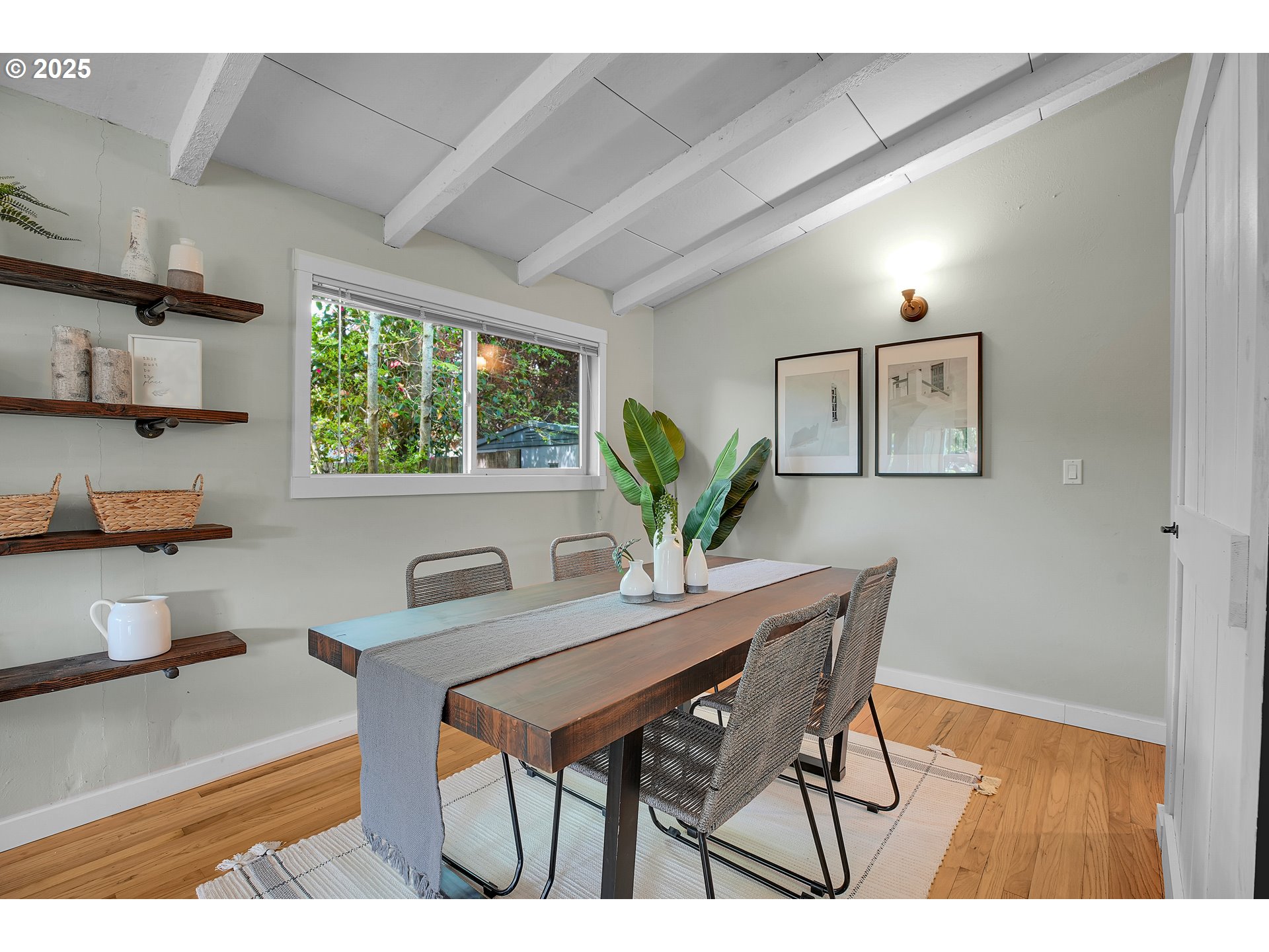 11525 Southwest 14th Street Beaverton, OR 97005 - Photo 15 of 40 Dining Room