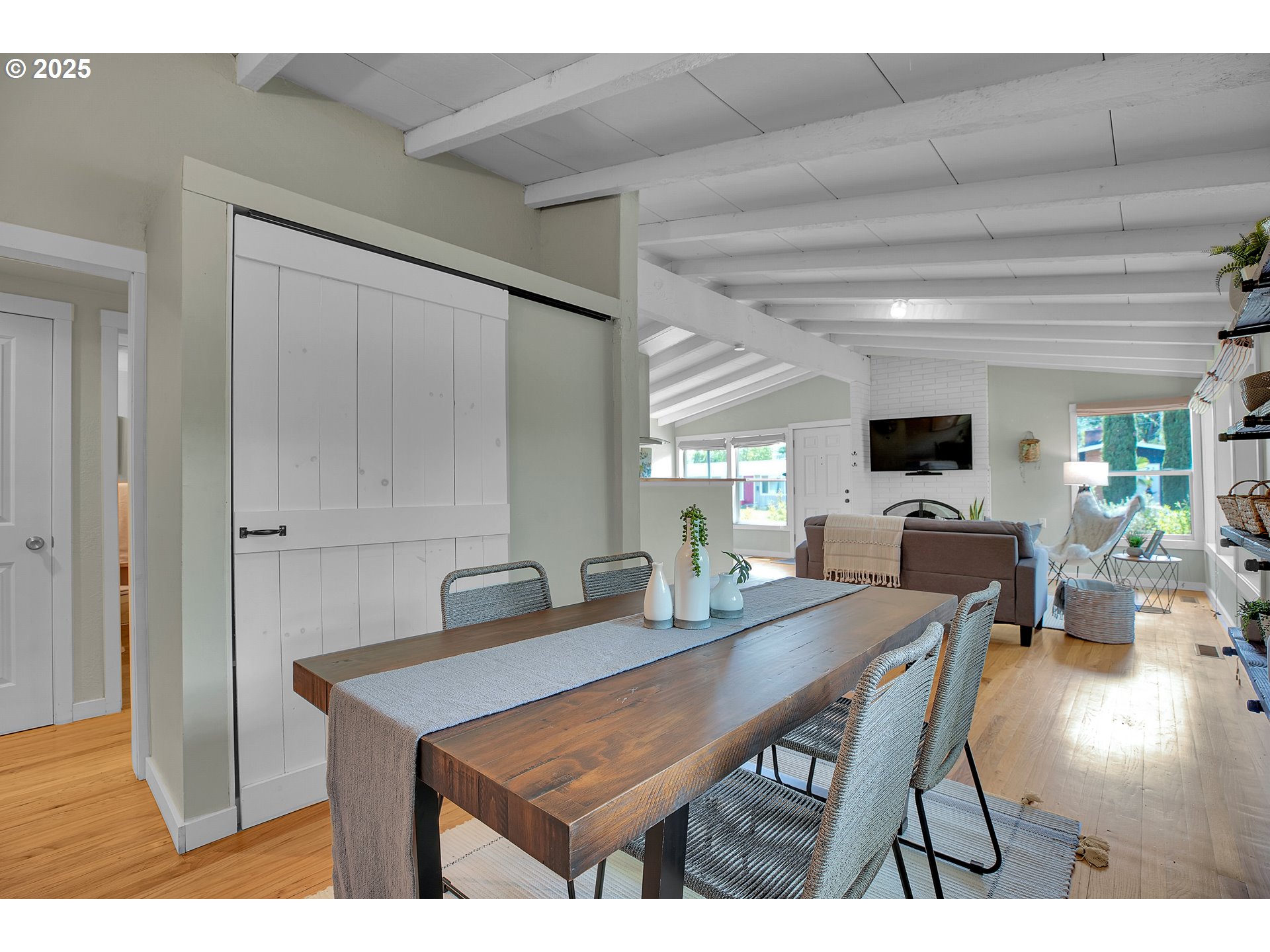 11525 Southwest 14th Street Beaverton, OR 97005 - Photo 16 of 40 Dining Room