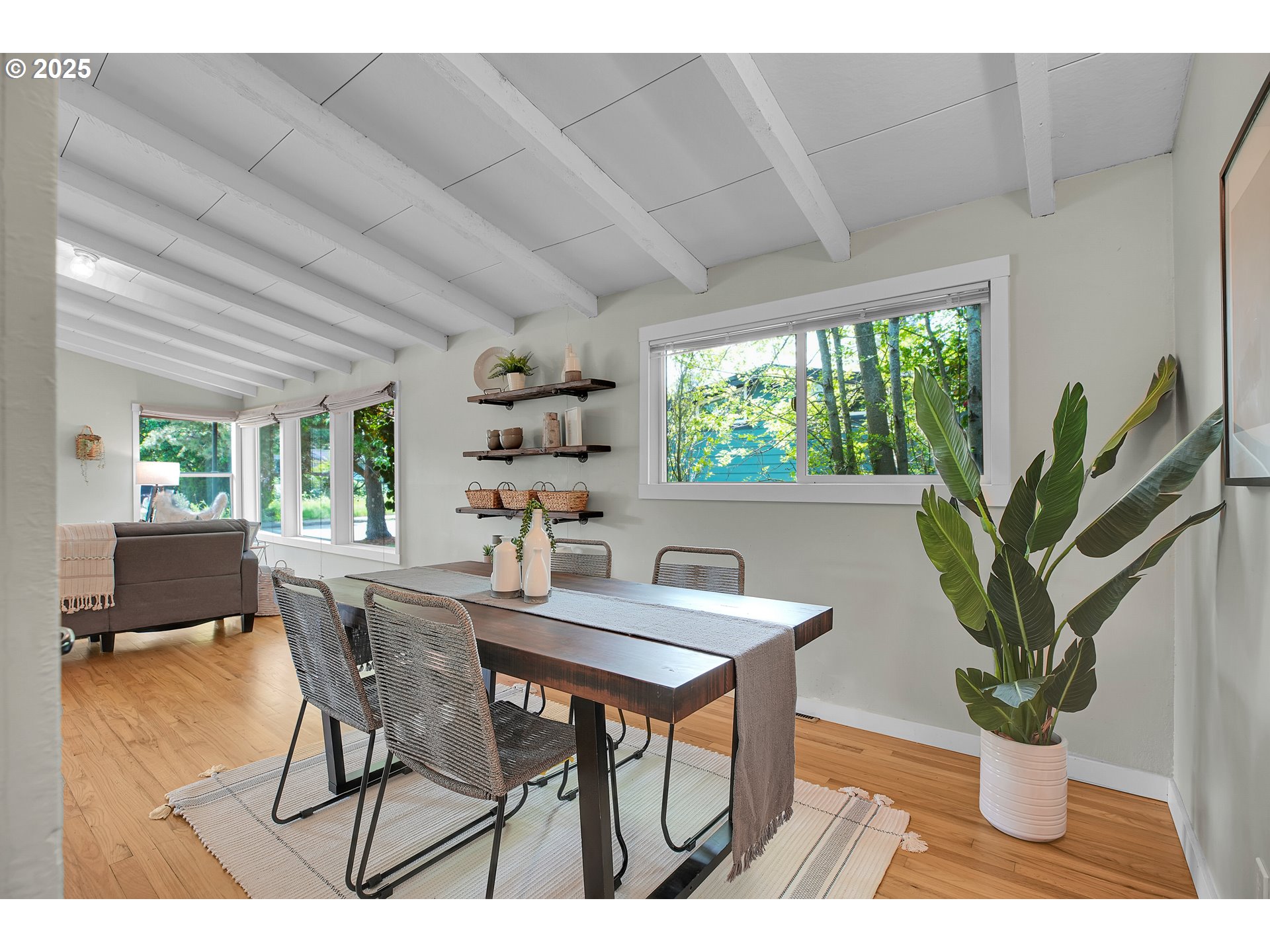 11525 Southwest 14th Street Beaverton, OR 97005 - Photo 17 of 40 Dining Room