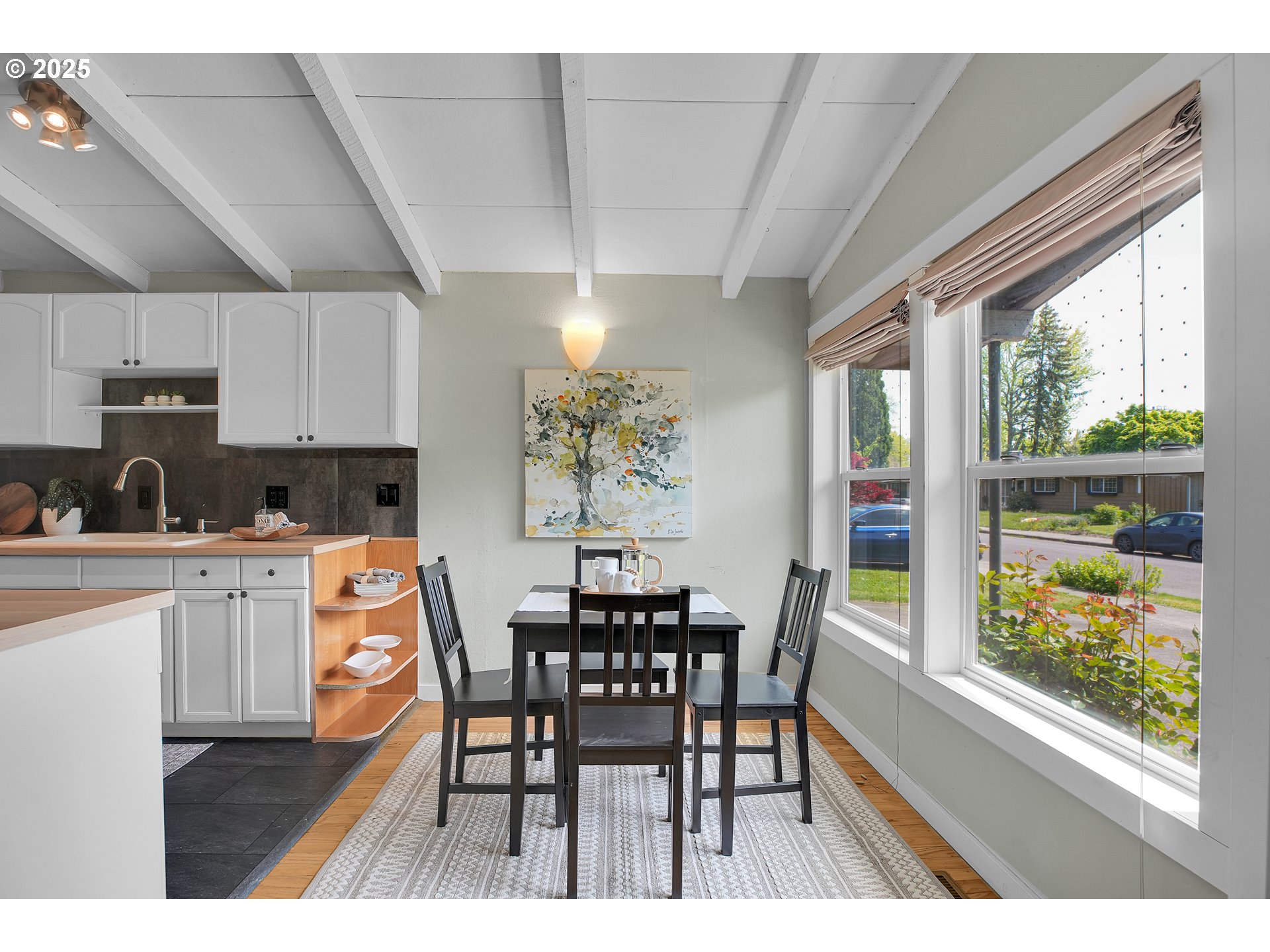 11525 Southwest 14th Street Beaverton, OR 97005 - Photo 3 of 40 Kitchen/Nook