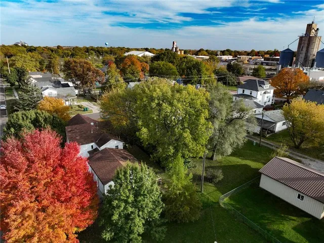 $137,000 | 423 North 11th Street, Sabetha, KS 66534