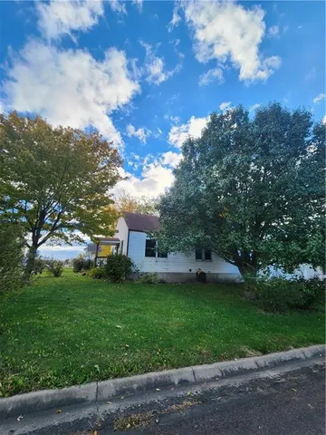 $137,000 | 423 North 11th Street, Sabetha, KS 66534