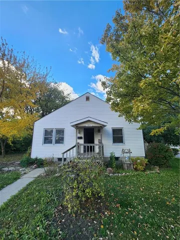 $137,000 | 423 North 11th Street, Sabetha, KS 66534