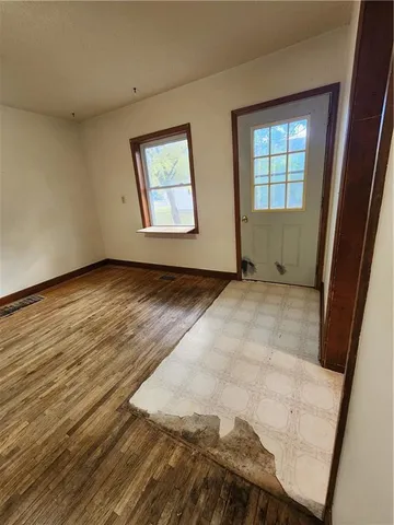 $137,000 | 423 North 11th Street, Sabetha, KS 66534