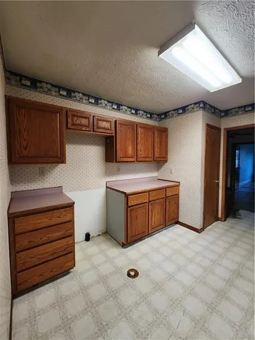 $137,000 | 423 North 11th Street, Sabetha, KS 66534