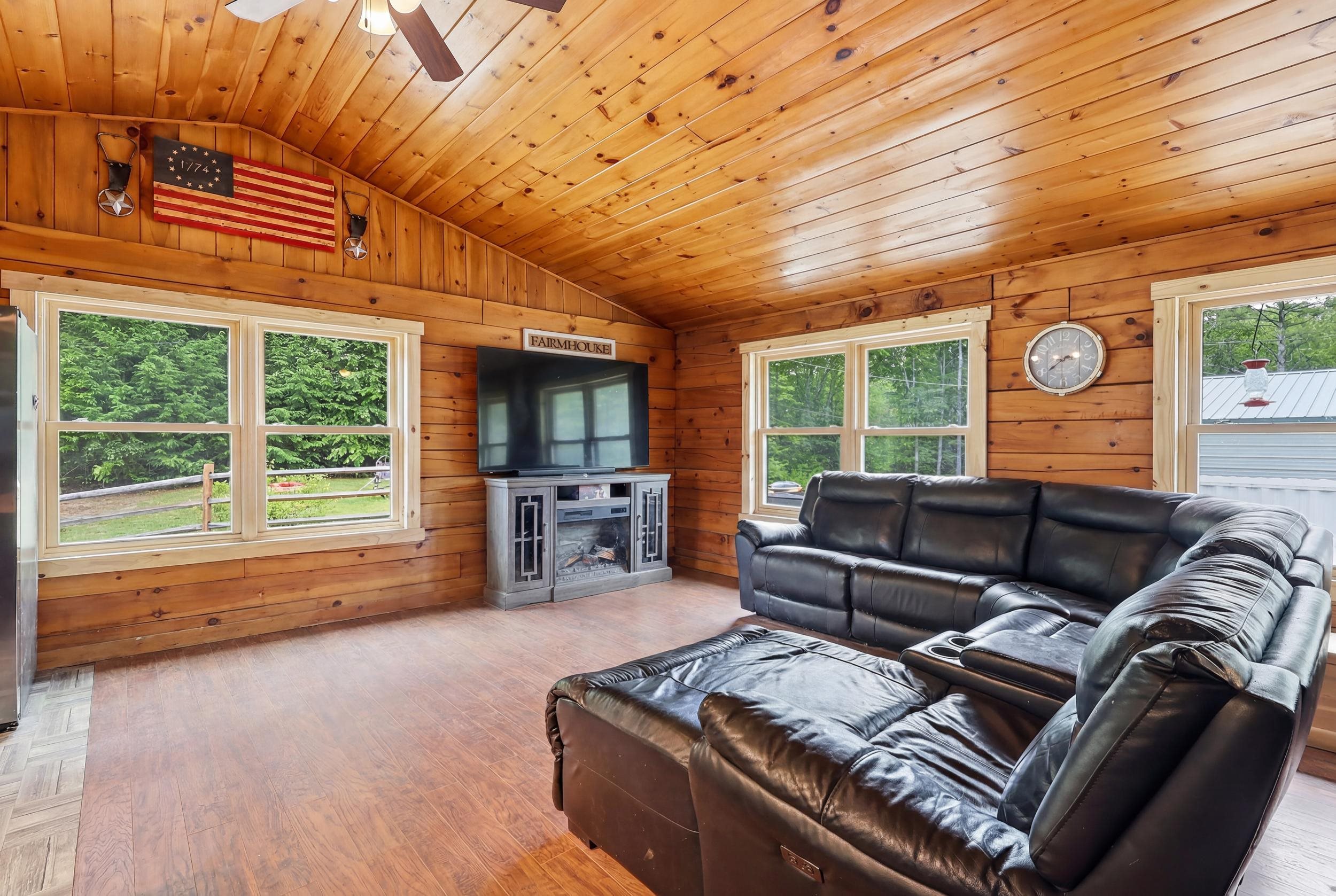502 Hornetown Road Farmington, NH 03835 - Photo 7 of 49