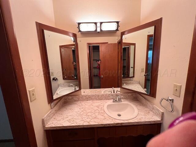 715 Gibner Drive Spearman, TX 79081 - Photo 18 of 32 19