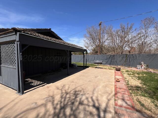 715 Gibner Drive Spearman, TX 79081 - Photo 31 of 32 34