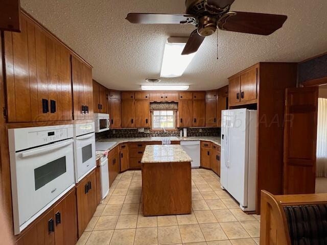 715 Gibner Drive Spearman, TX 79081 - Photo 7 of 32 8