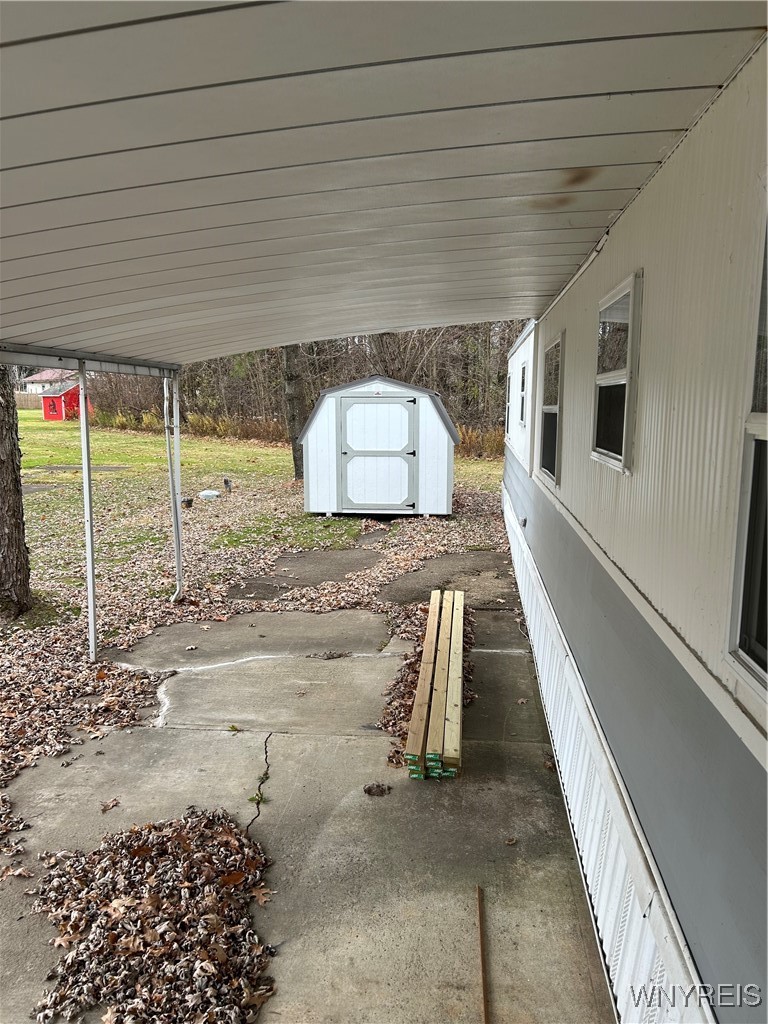 65 Andrus Circle Hanover, NY 14136 - Photo 2 of 15 Storage shed