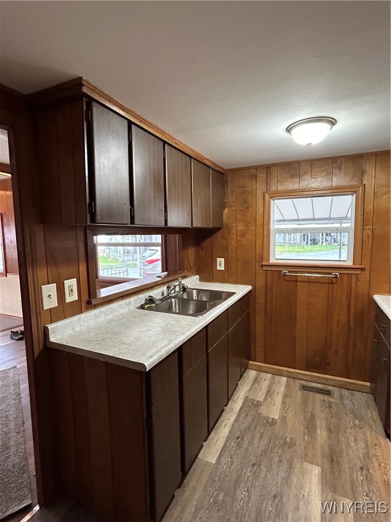 65 Andrus Circle Hanover, NY 14136 - Photo 7 of 15 Kitchen