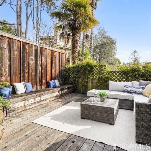 278 Cross Road Oakland, CA 94618 - Photo 13 of 33 Gallery Image 13