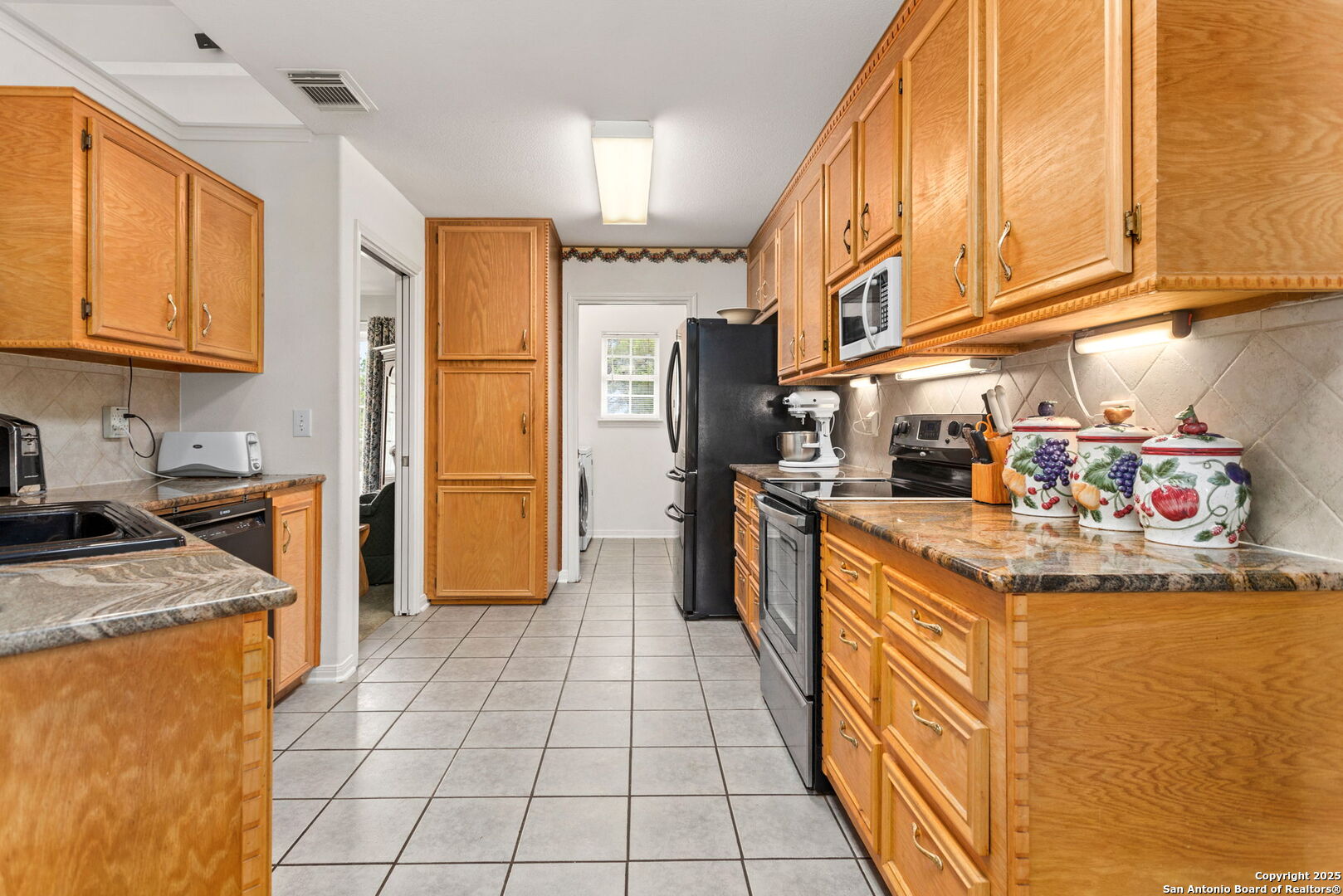 655 Shepherds Bulverde, TX 78163 - Photo 20 of 40