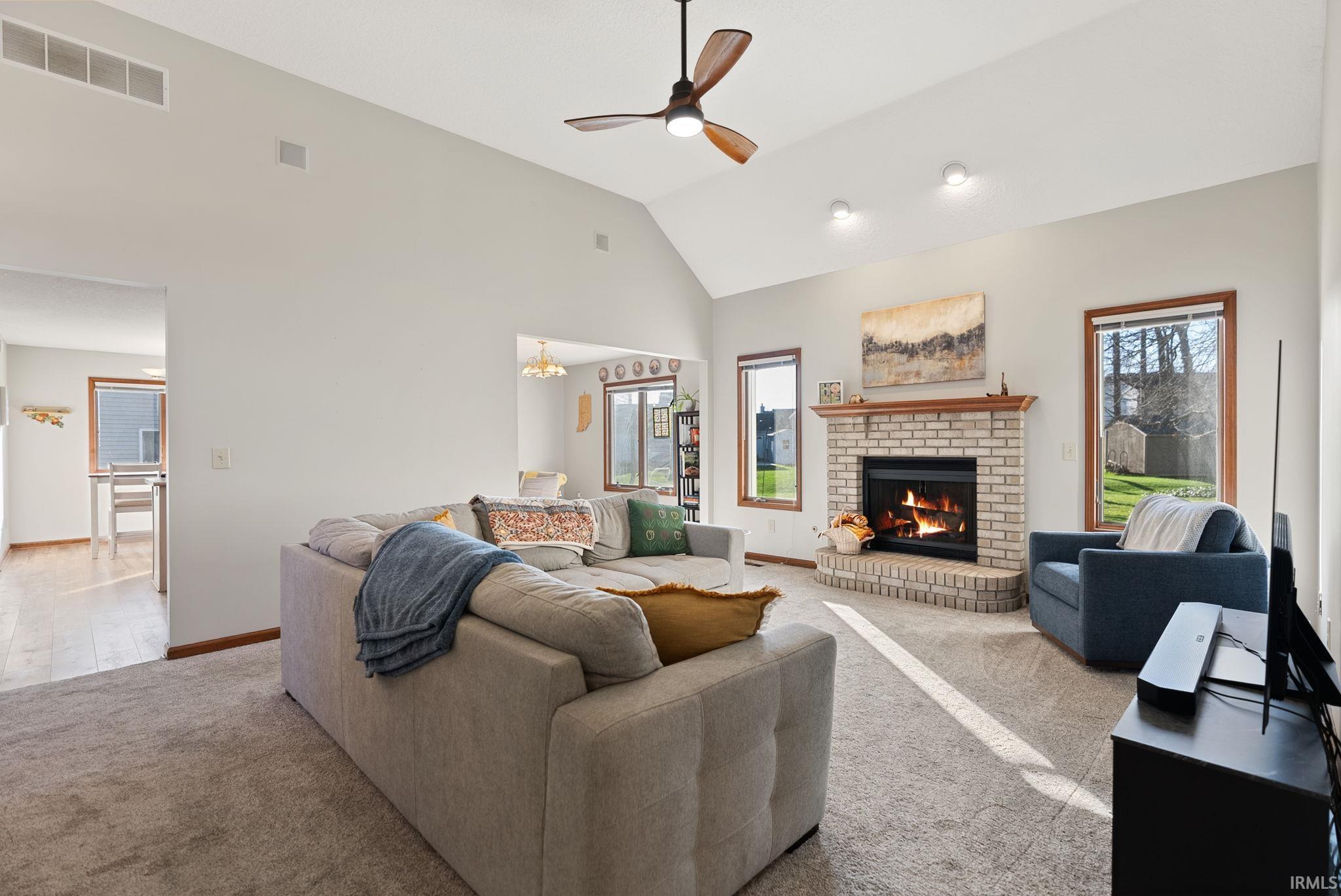 9518 Mill Ridge Run Fort Wayne, IN 46835 - Photo 3 of 20