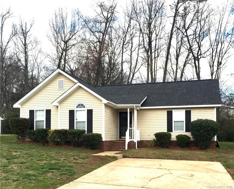 5437 Realtree Lane Charlotte, NC 28214 - Photo 1 of 18