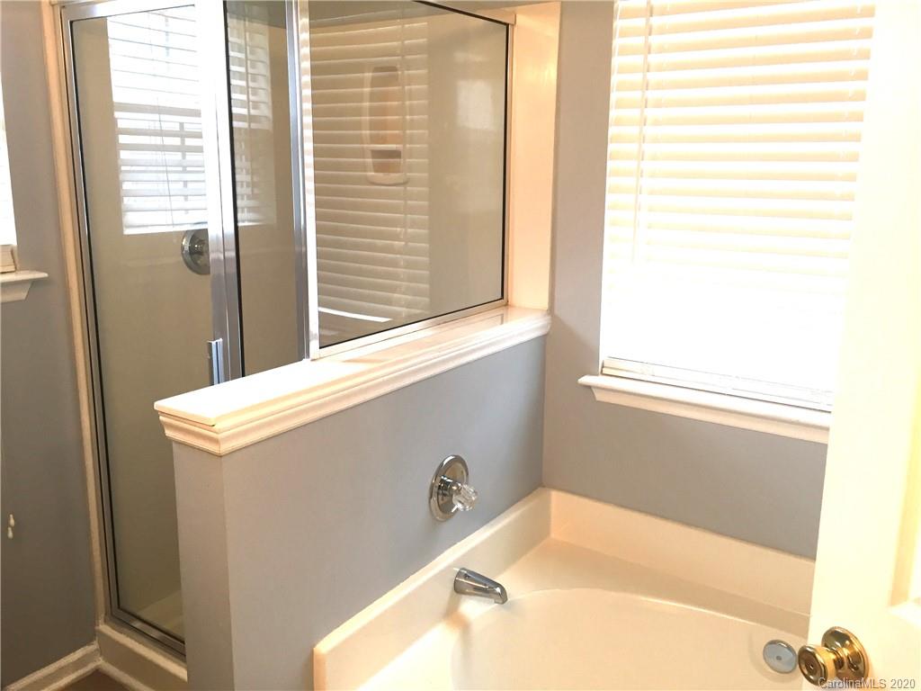 5437 Realtree Lane Charlotte, NC 28214 - Photo 14 of 18