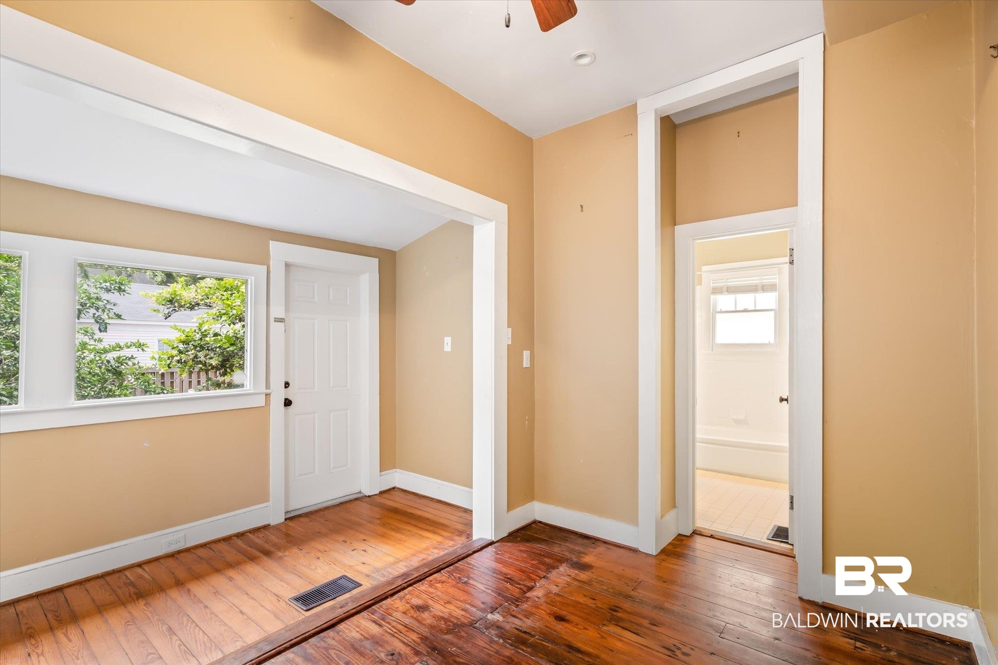 1013 Augusta Street Mobile, AL 36604 - Photo 12 of 33