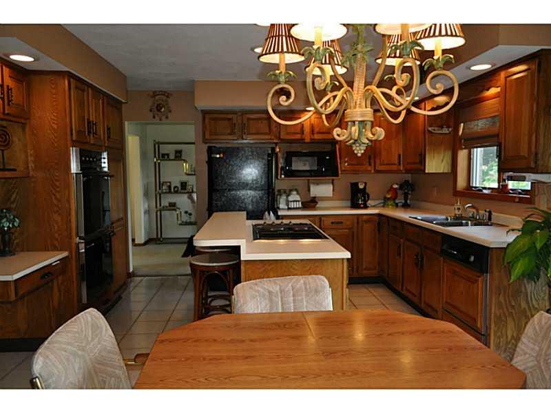 445 Parker Road Sarver, PA 16055 - Photo 7 of 20 Kitchen.