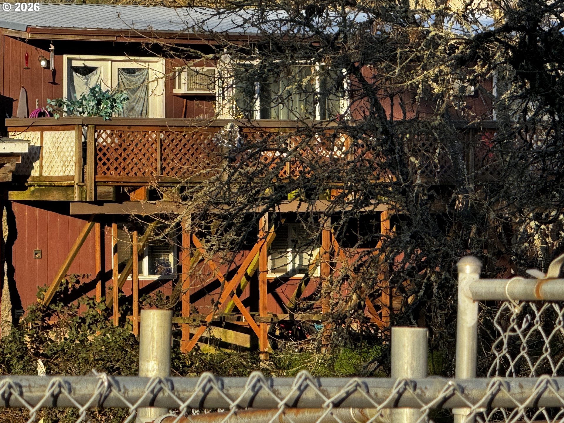132 East Main Street Sheridan, OR 97378 - Photo 12 of 21 Duplex