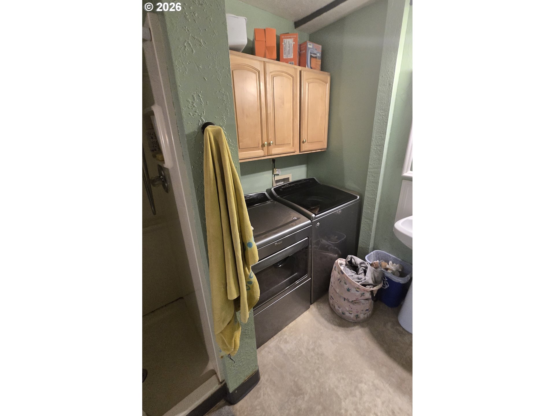 132 East Main Street Sheridan, OR 97378 - Photo 4 of 21 Duplex