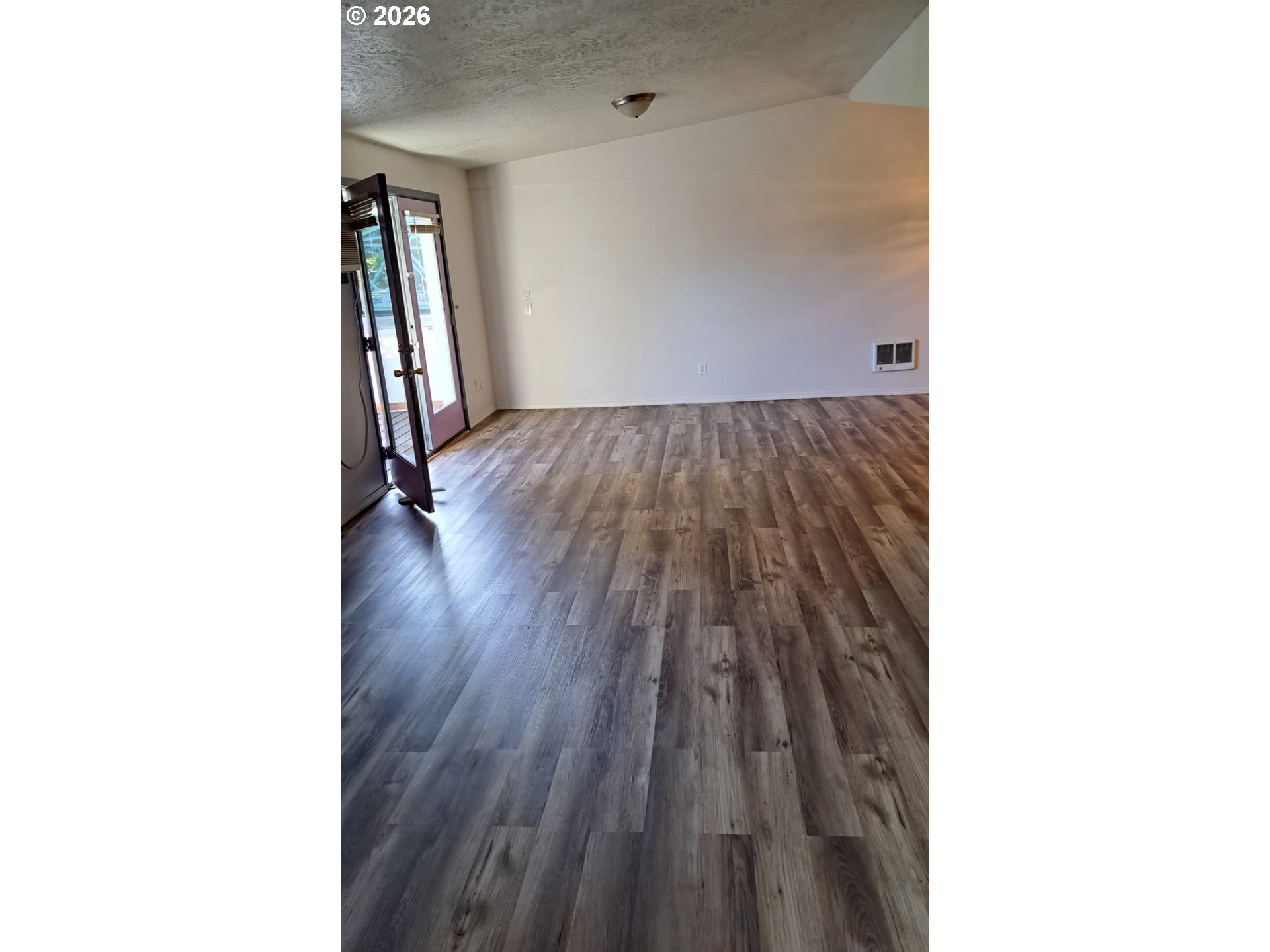 132 East Main Street Sheridan, OR 97378 - Photo 6 of 21 Duplex